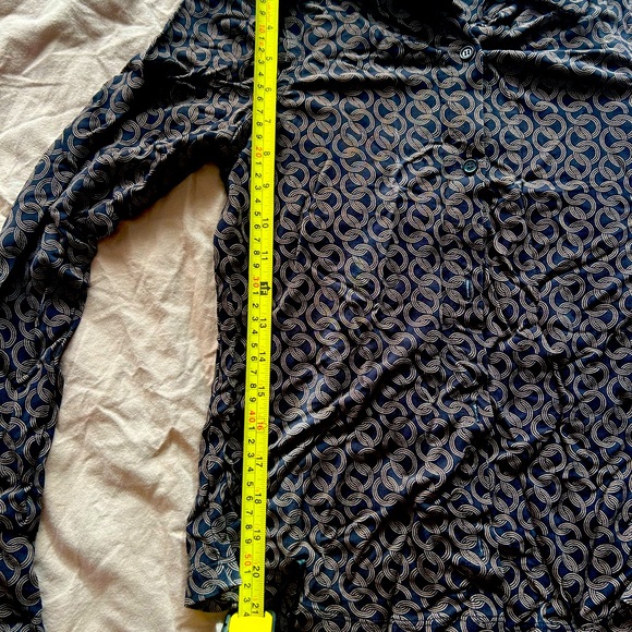 & Other Stories patterned top - Picture 7 of 7